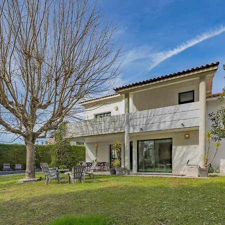 4 Bedroom Stunning In Feriehus